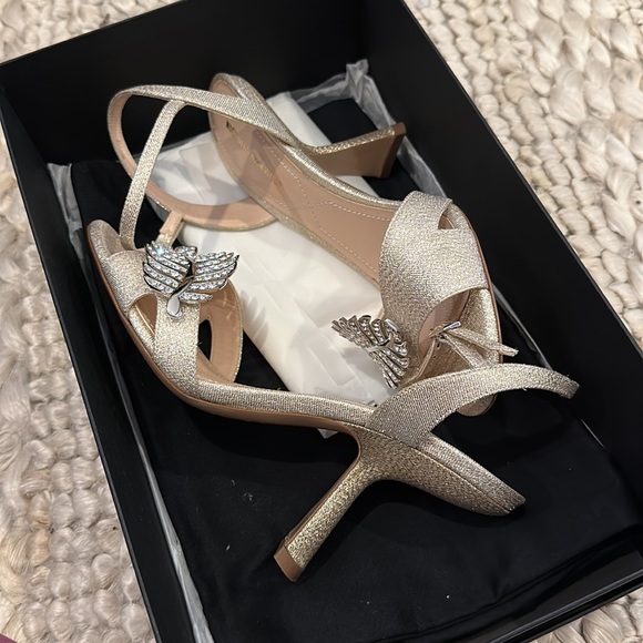 Nicholas Kirkwood Monstera Leaf-Embellished Glitter Sandals - Picture 4 of 9